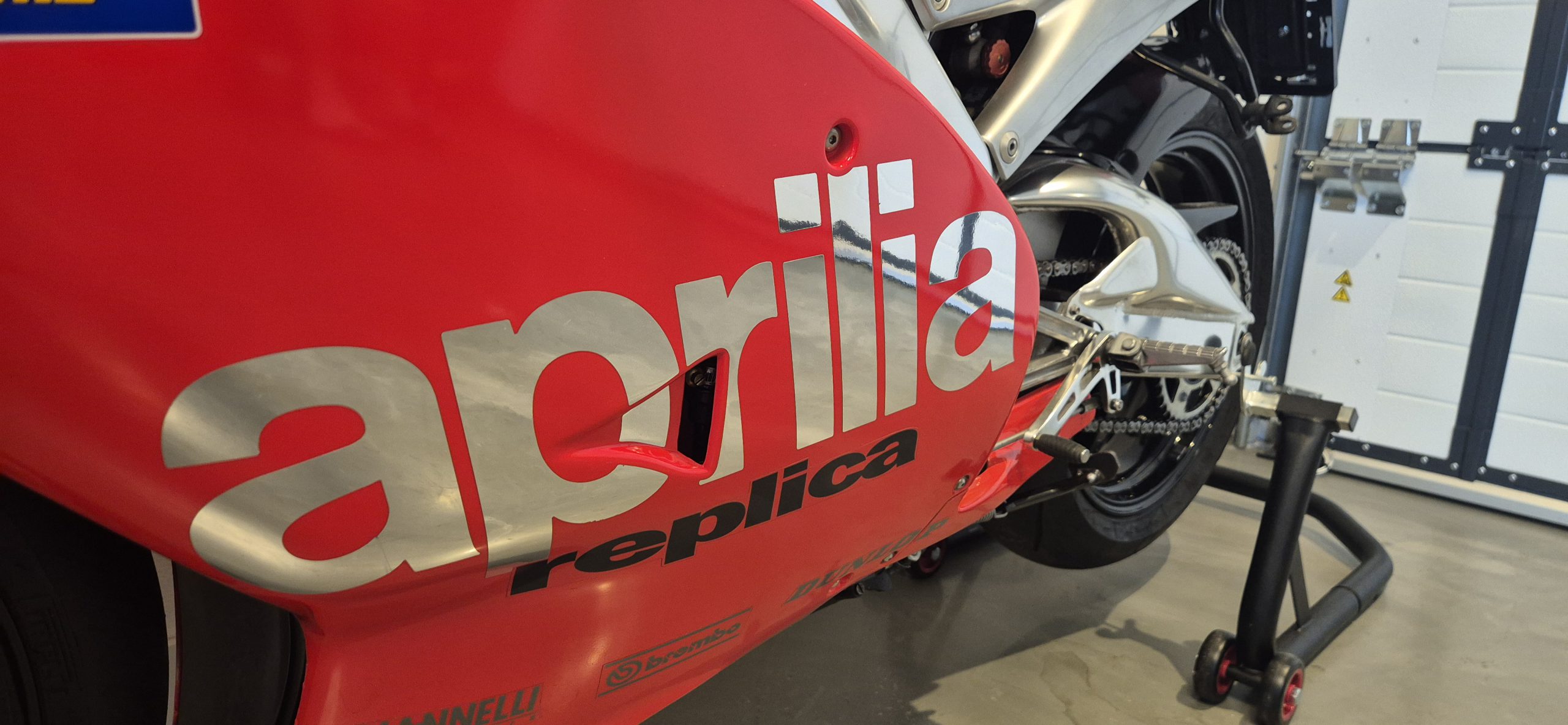 KTM RC8 1190 Red Bull Replica foto