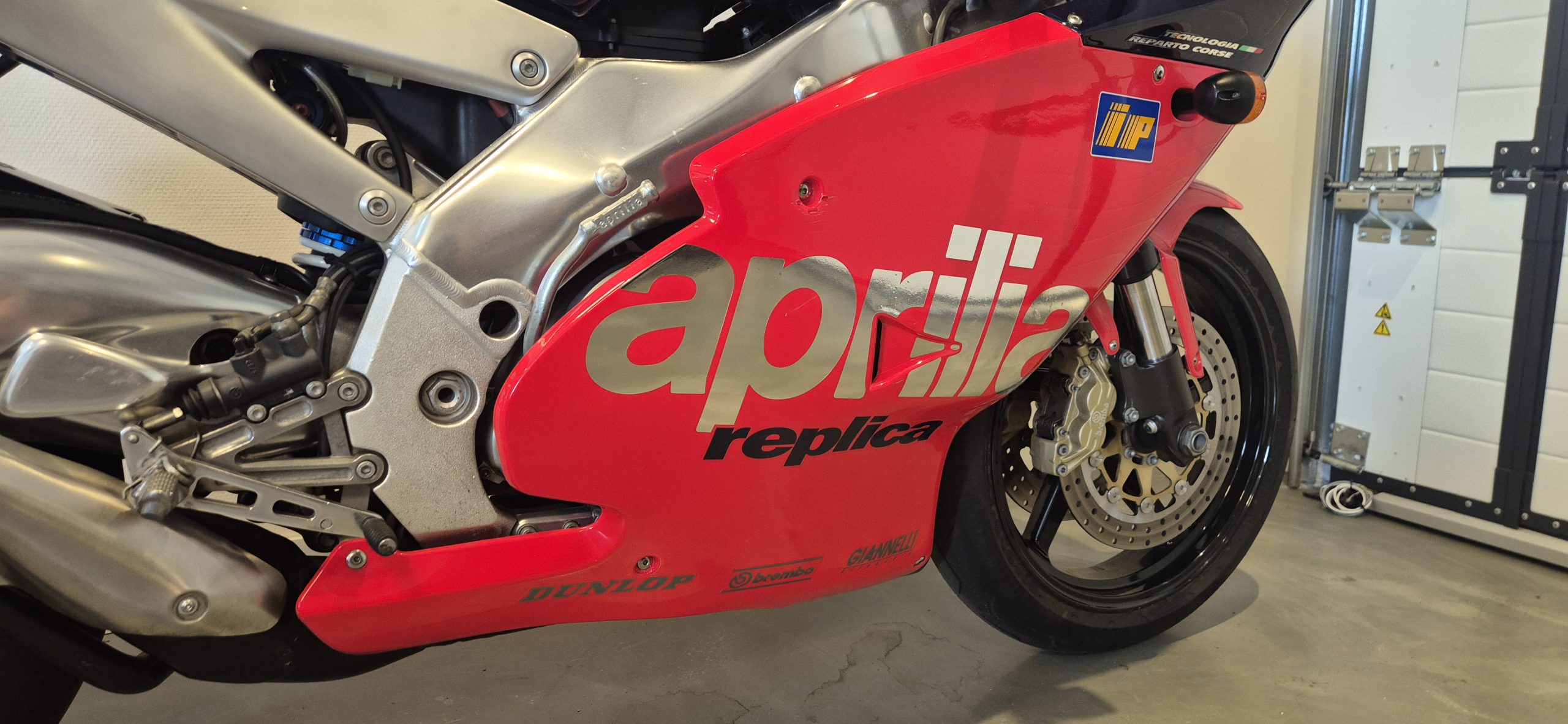 Aprilia RS 250 – Eerste eigenaar - foto 17