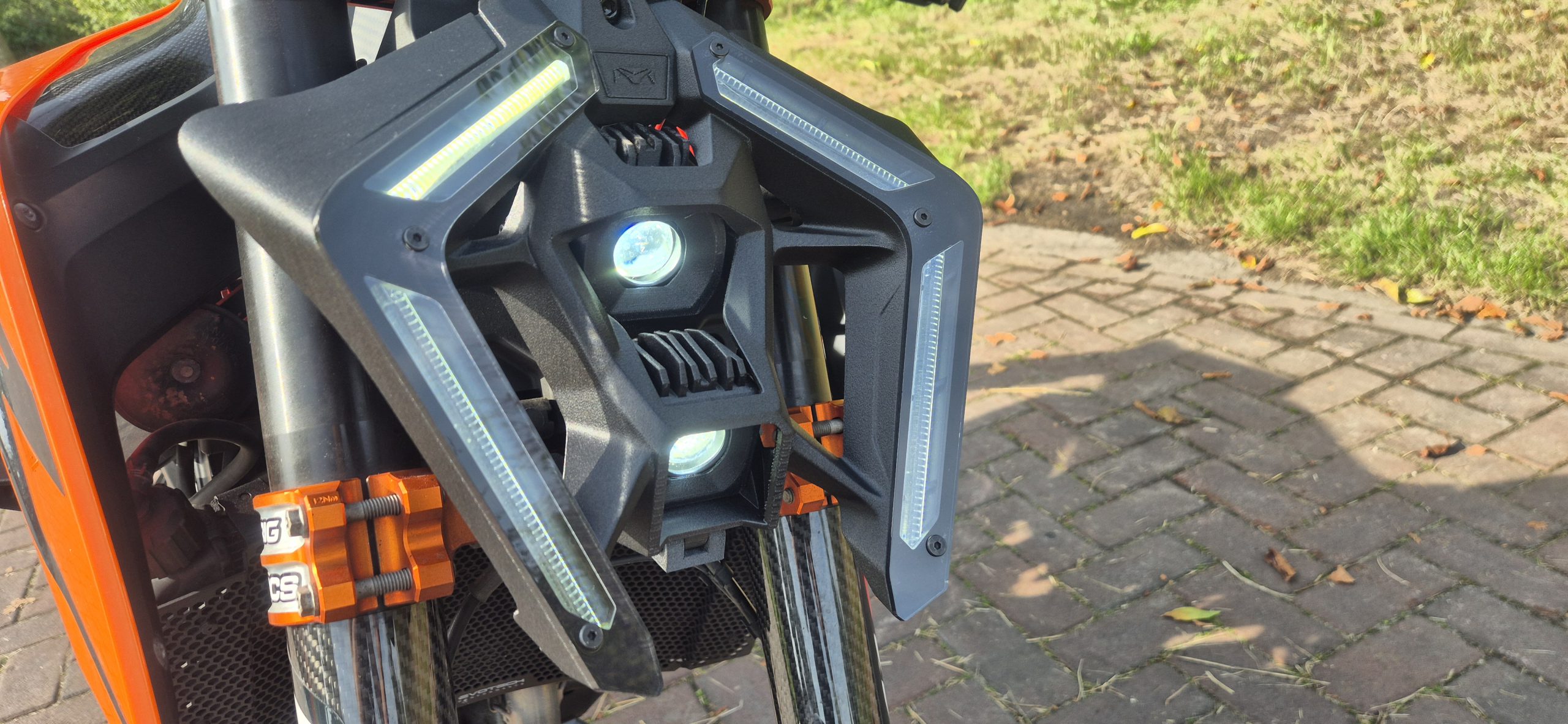 KTM 790 Duke – vol optie foto