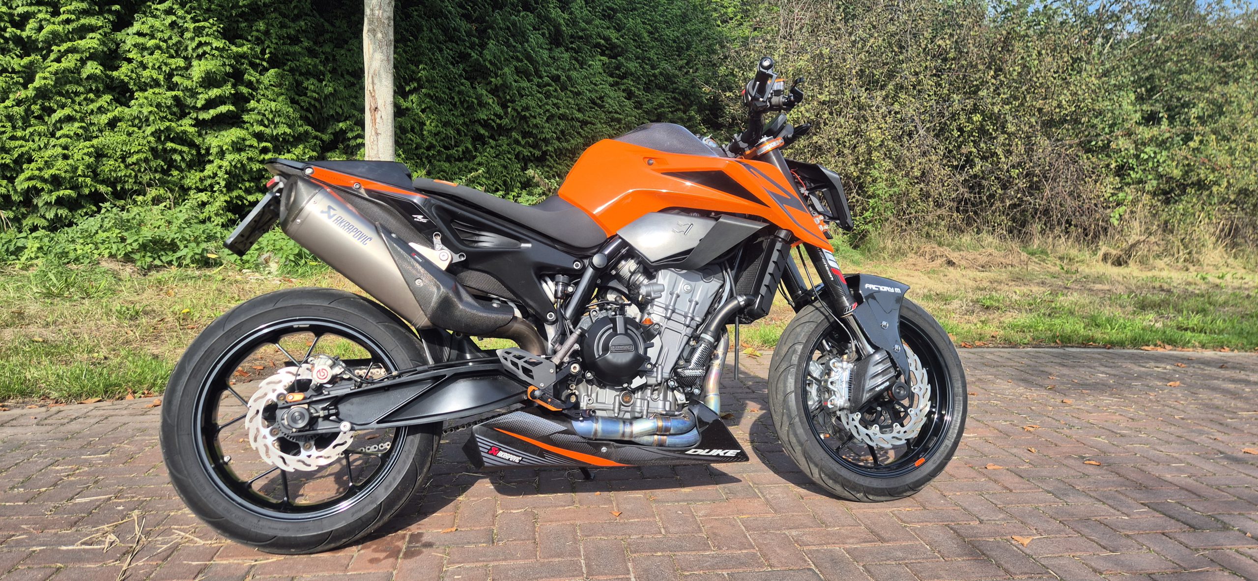 KTM 790 Duke – vol optie foto