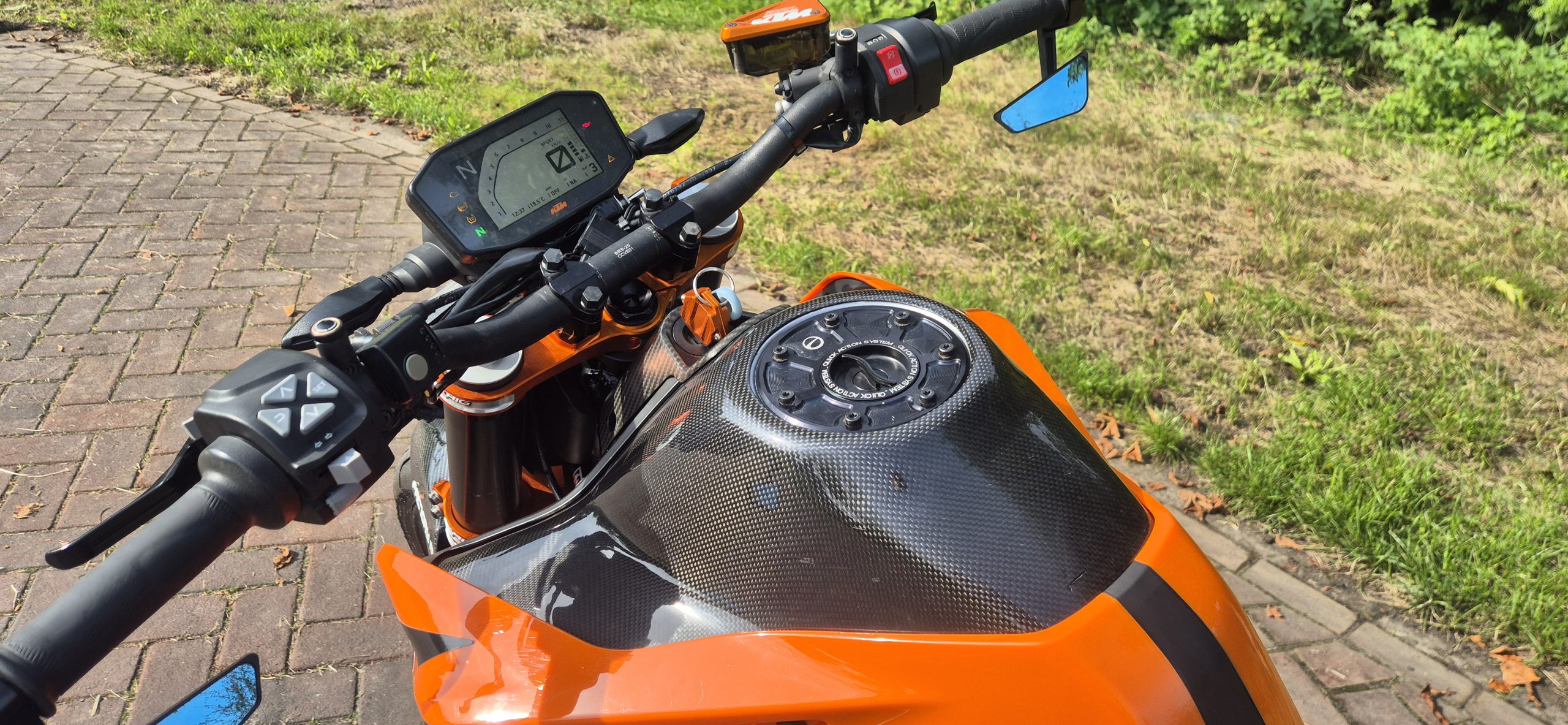 KTM 790 Duke – vol optie foto