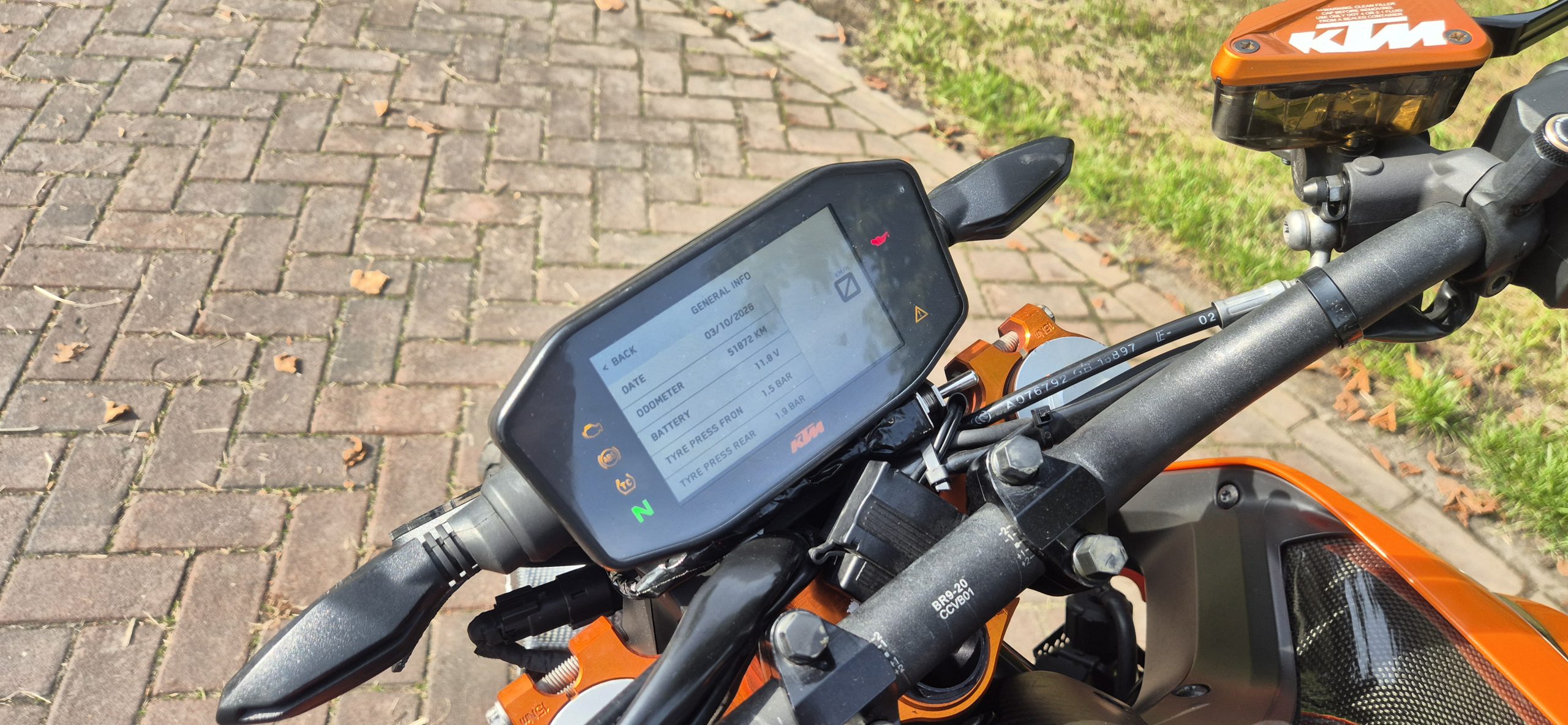 KTM 790 Duke – vol optie foto