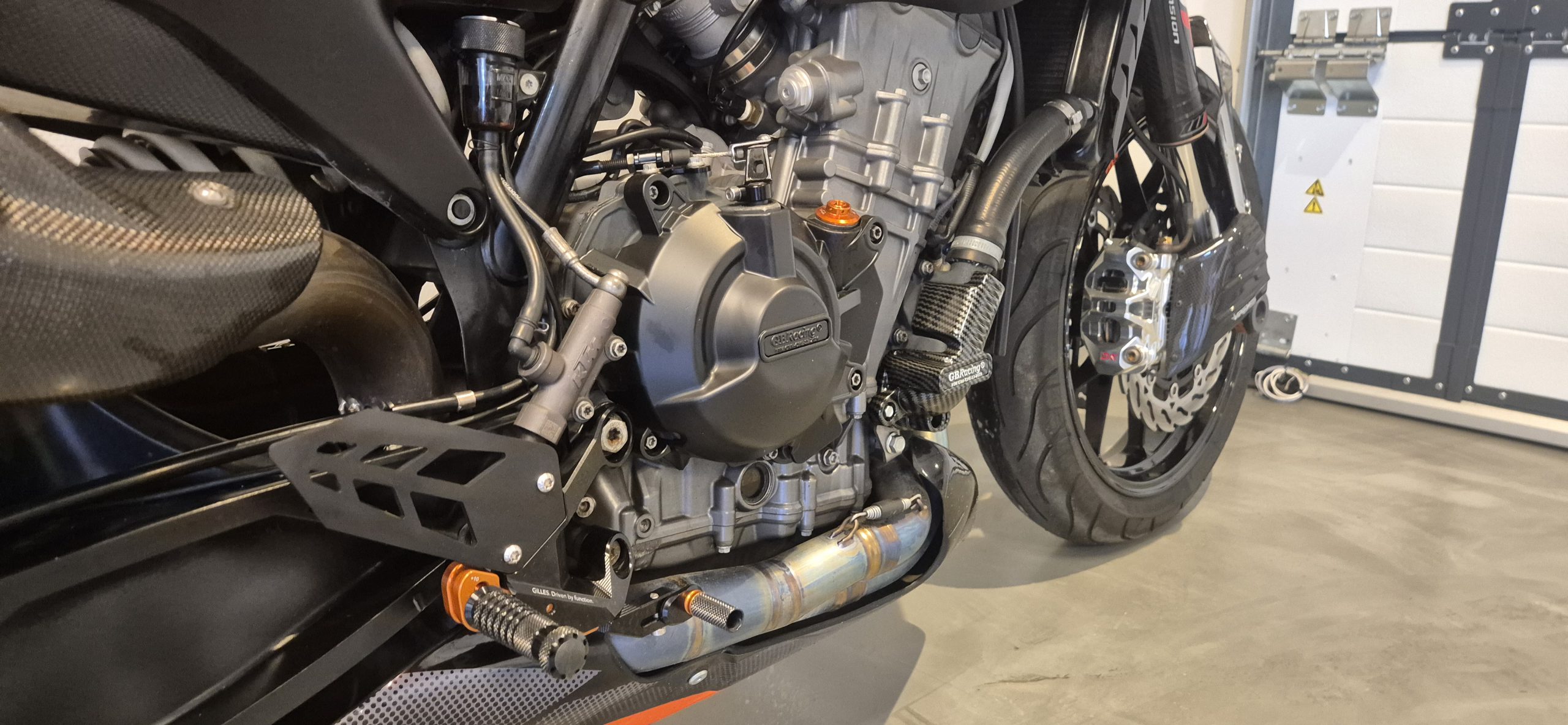 KTM 790 Duke – vol optie foto