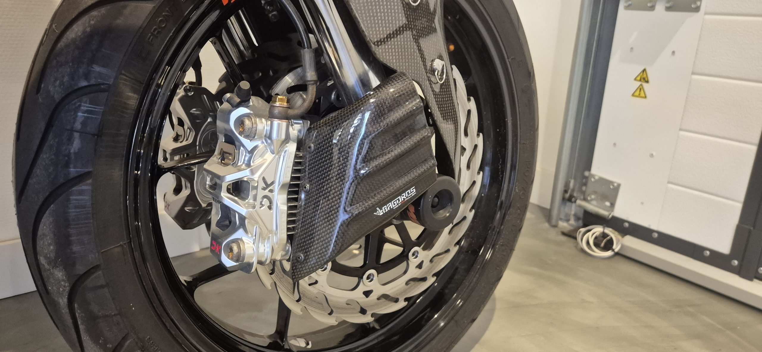 KTM 790 Duke – vol optie foto