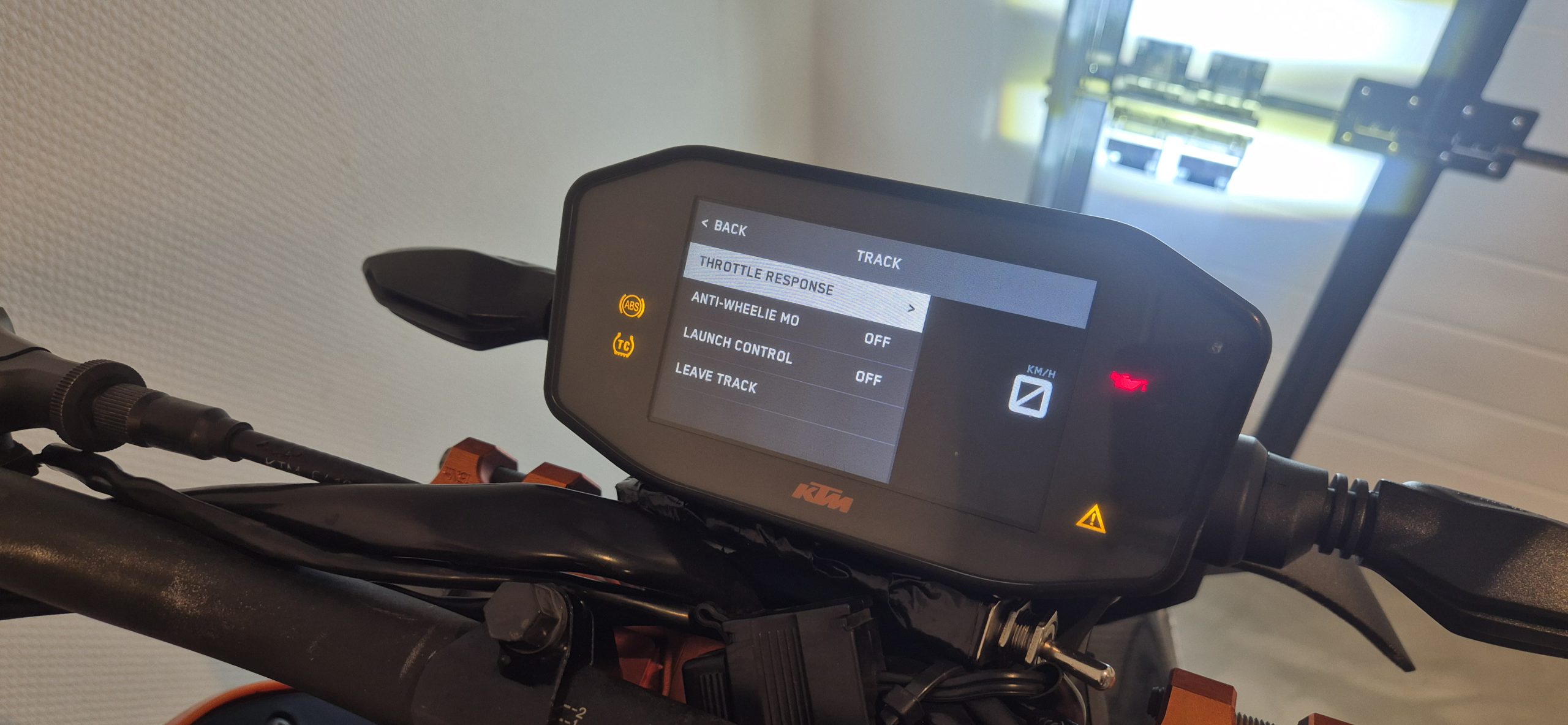 KTM 790 Duke – vol optie foto