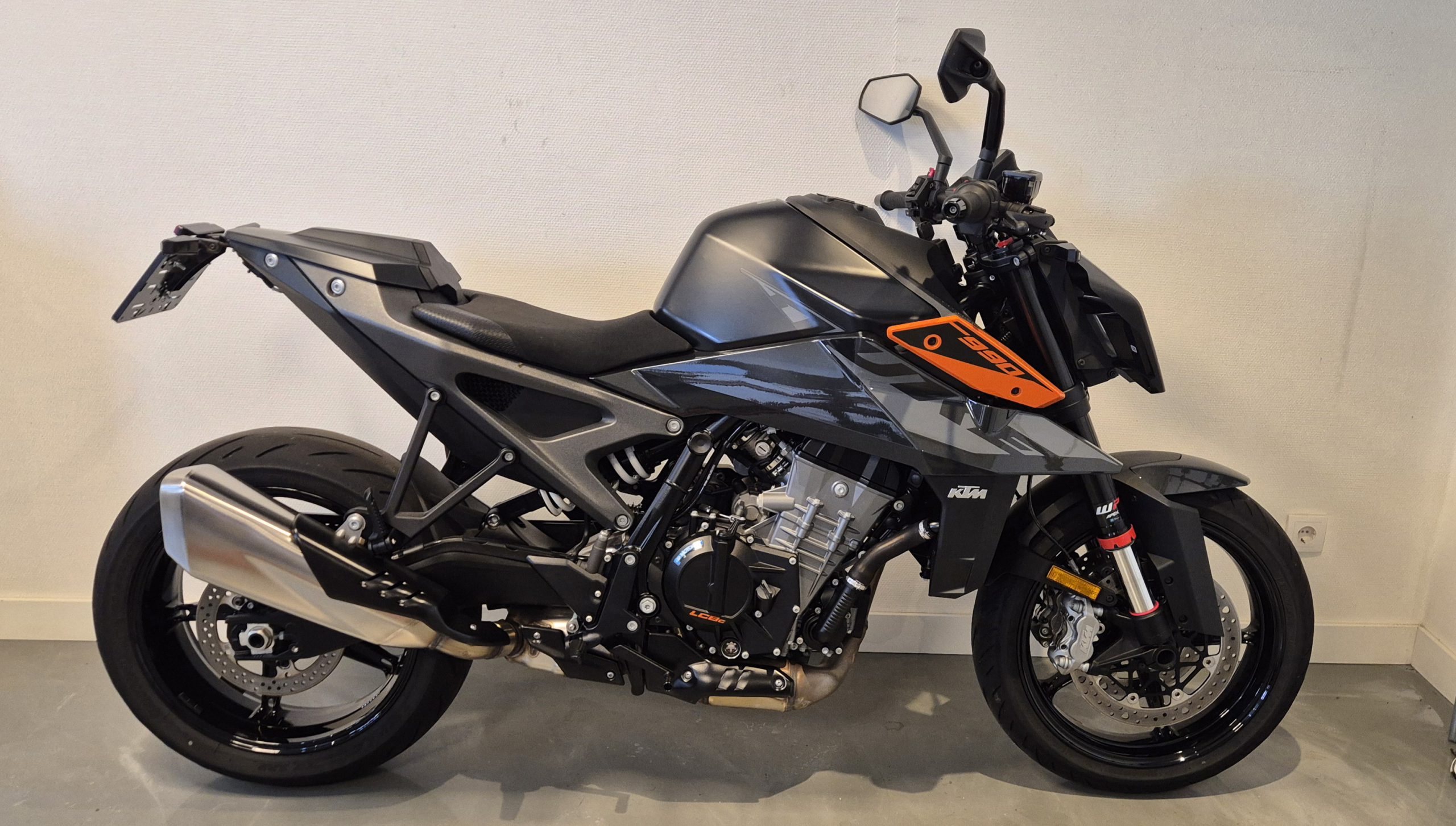 KTM 990 Duke