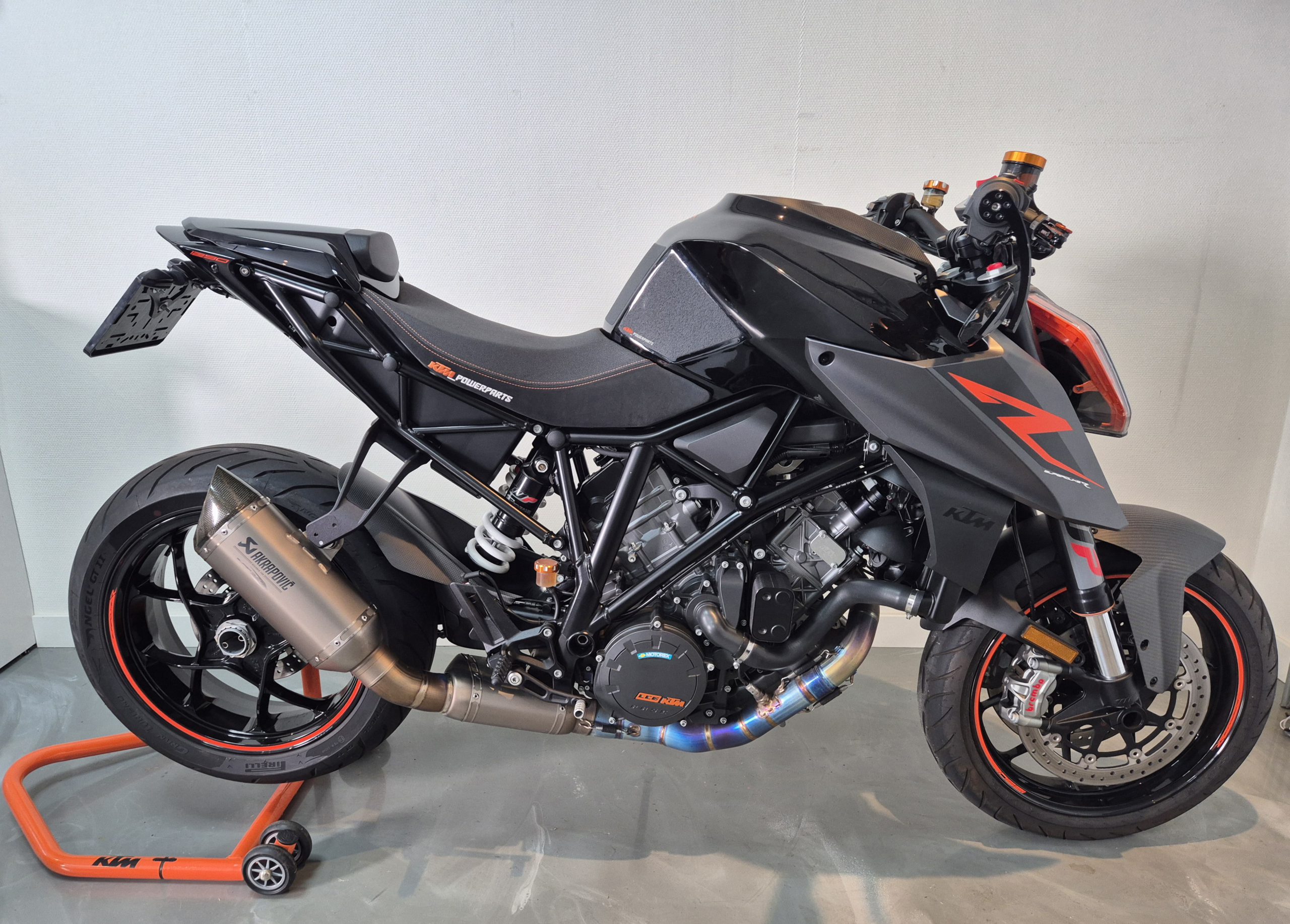 KTM 1290 Super Duke R
