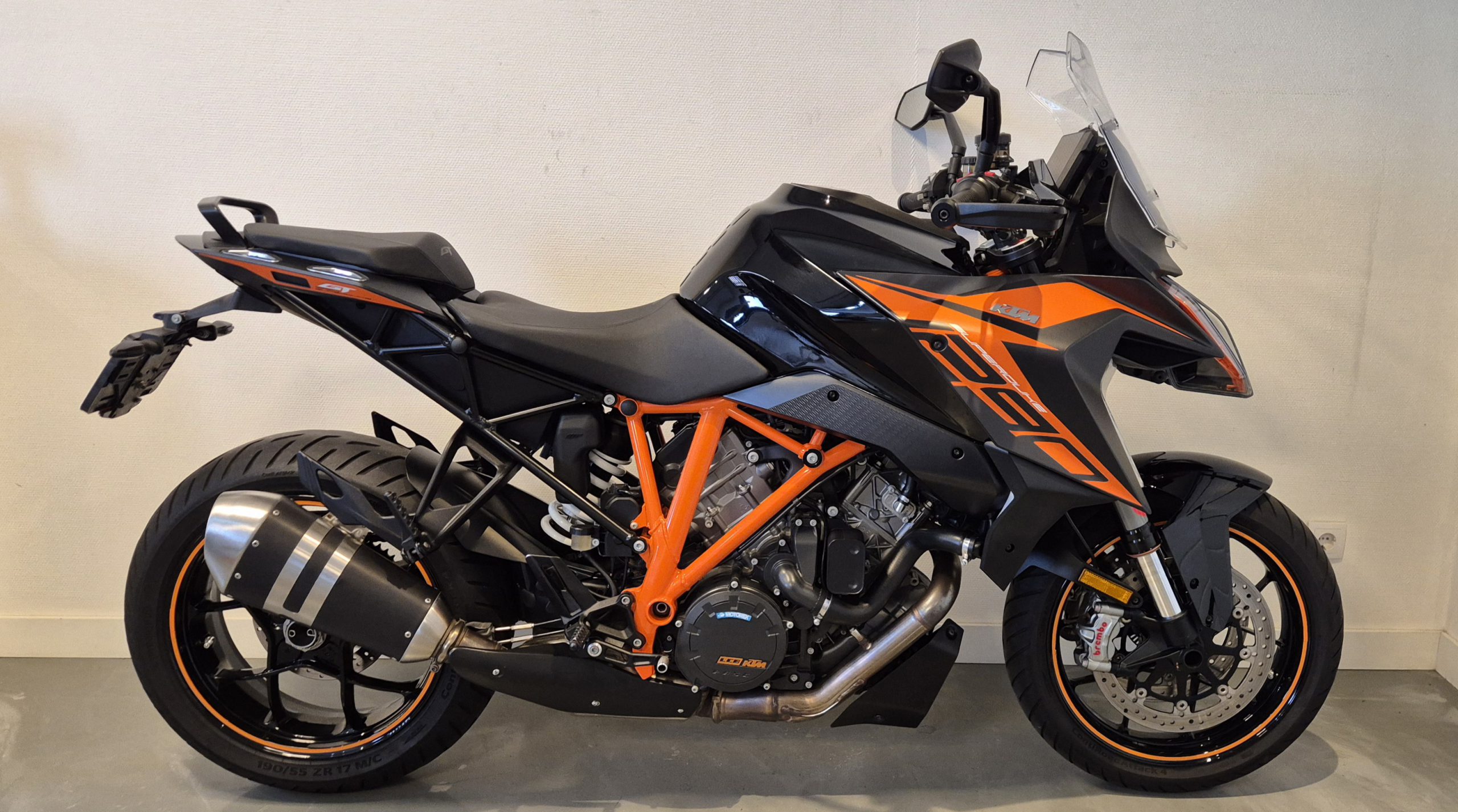 KTM Super Duke GT